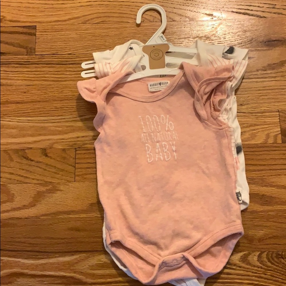 Baby onesie set